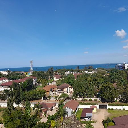 Bed and Breakfast Seaview Point Дар-эс-Саламе Экстерьер фото