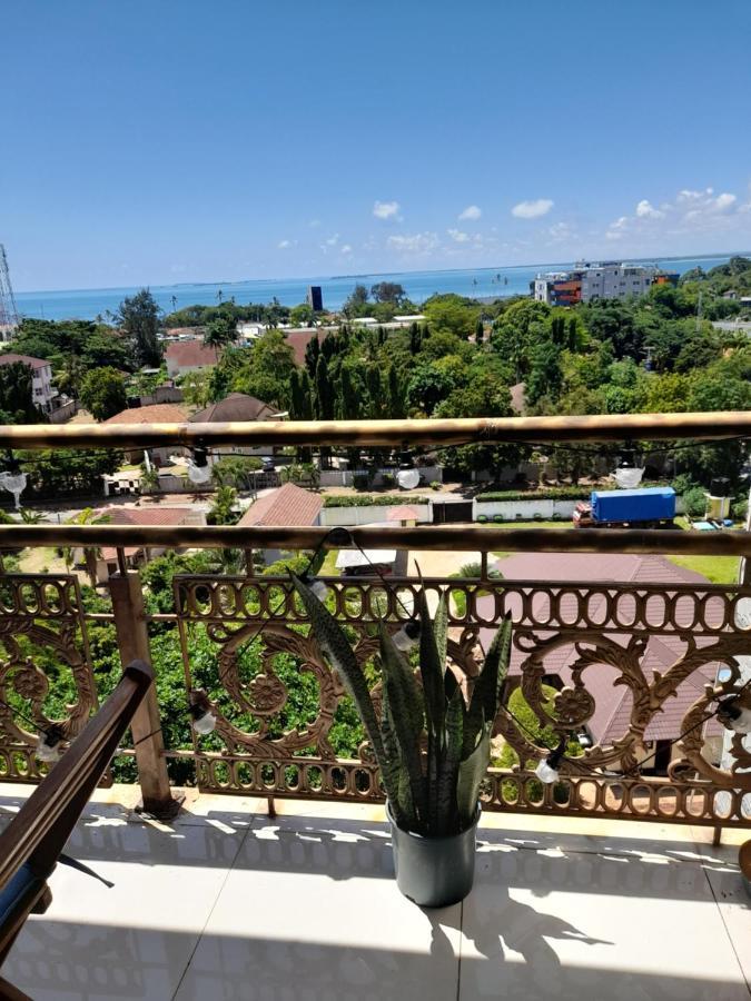 Bed and Breakfast Seaview Point Дар-эс-Саламе Экстерьер фото